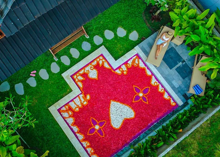 Villa Romantic Wooden House With Private Pool In - Raka D'uma